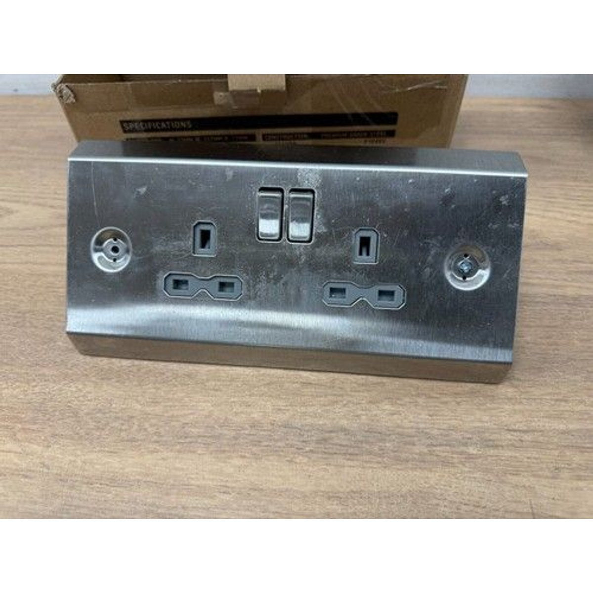 Knightsbridge SKR008 13A 2G Mounting DP Switched Socket - Stainless Steel