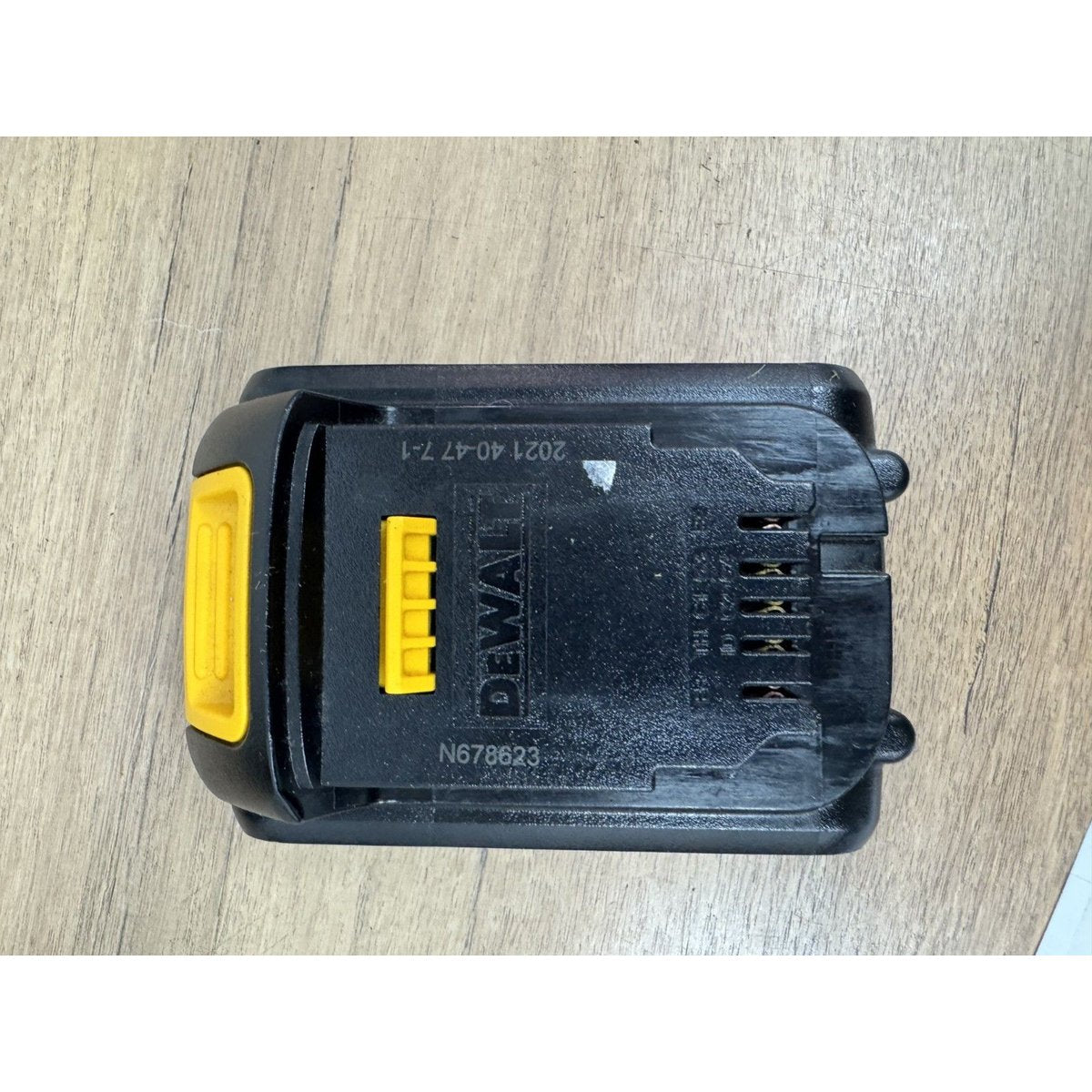 DEWALT DCB181 18V 1.5AH XR LI-ION BATTERY