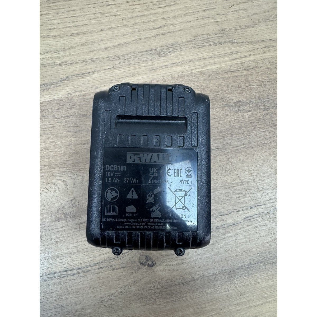 DEWALT DCB181 18V 1.5AH XR LI-ION BATTERY