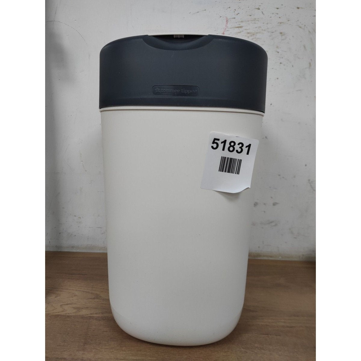 Tommee Tippee Twist and Click Advanced Nappy Disposal Bin