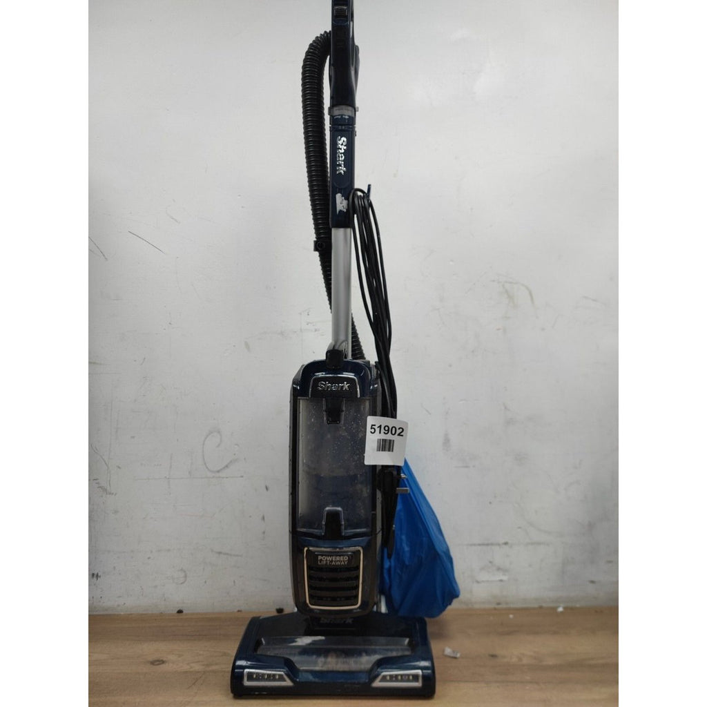 Shark Powered Lift-Away Upright Vacuum Cleaner - Grey (NV620UKT) — Used