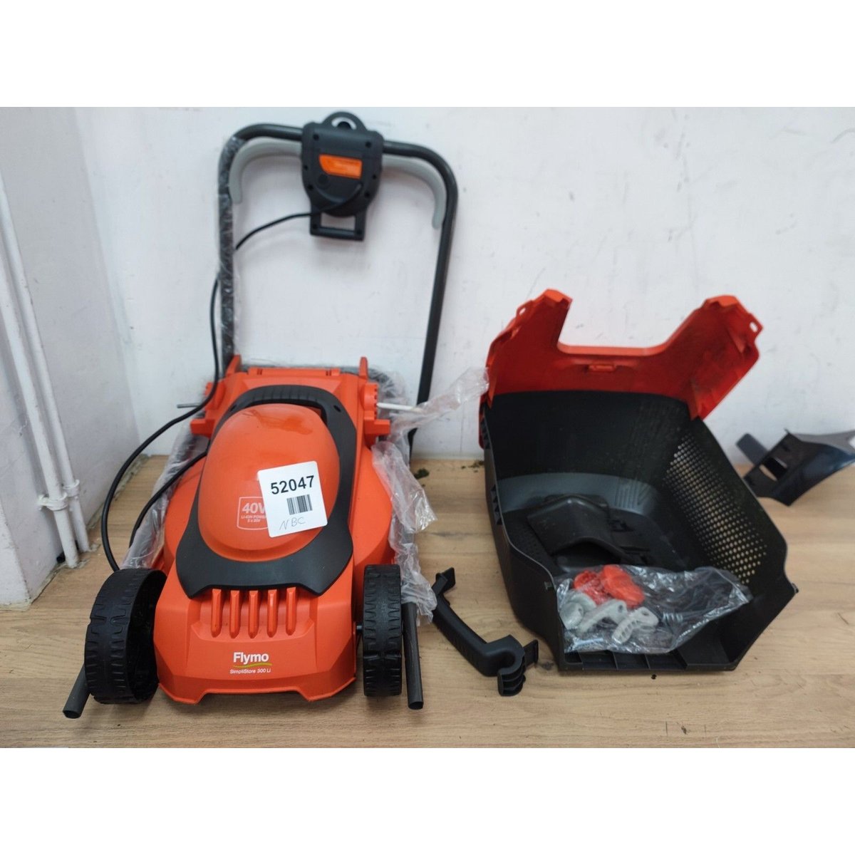 Flymo Lawnmower - Orange (970539501) - Read Description