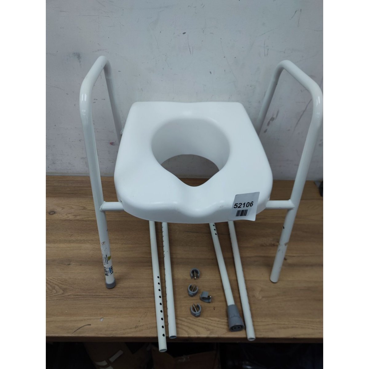 NRS Healthcare M66625 Mowbray Toilet Seat and Frame Lite, Standard Width