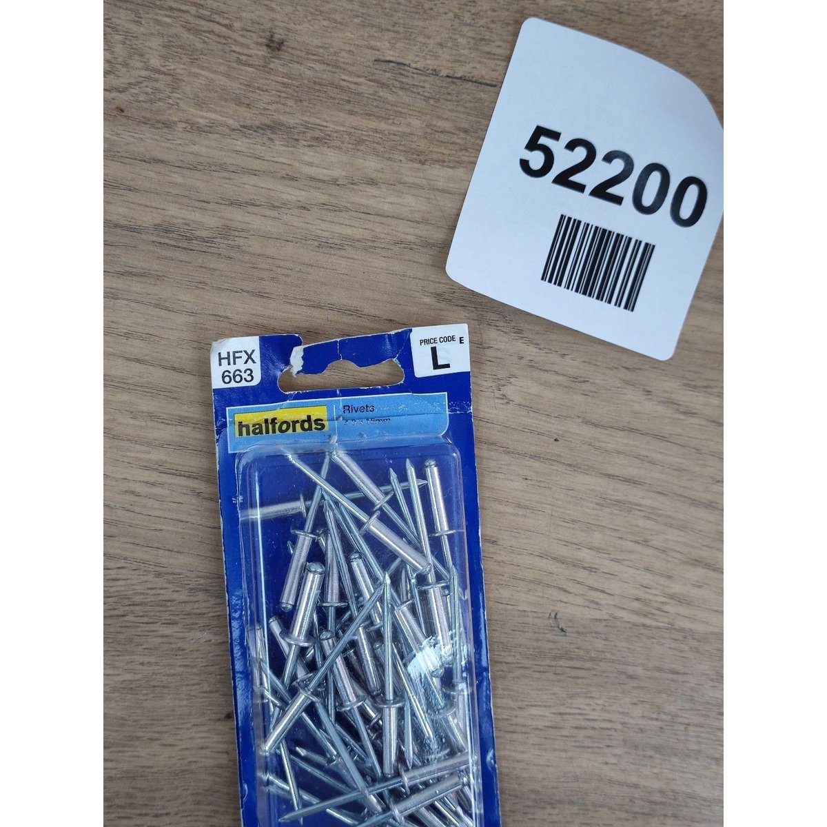 Halfords Rivets 4mm x 16mm (HFX663)