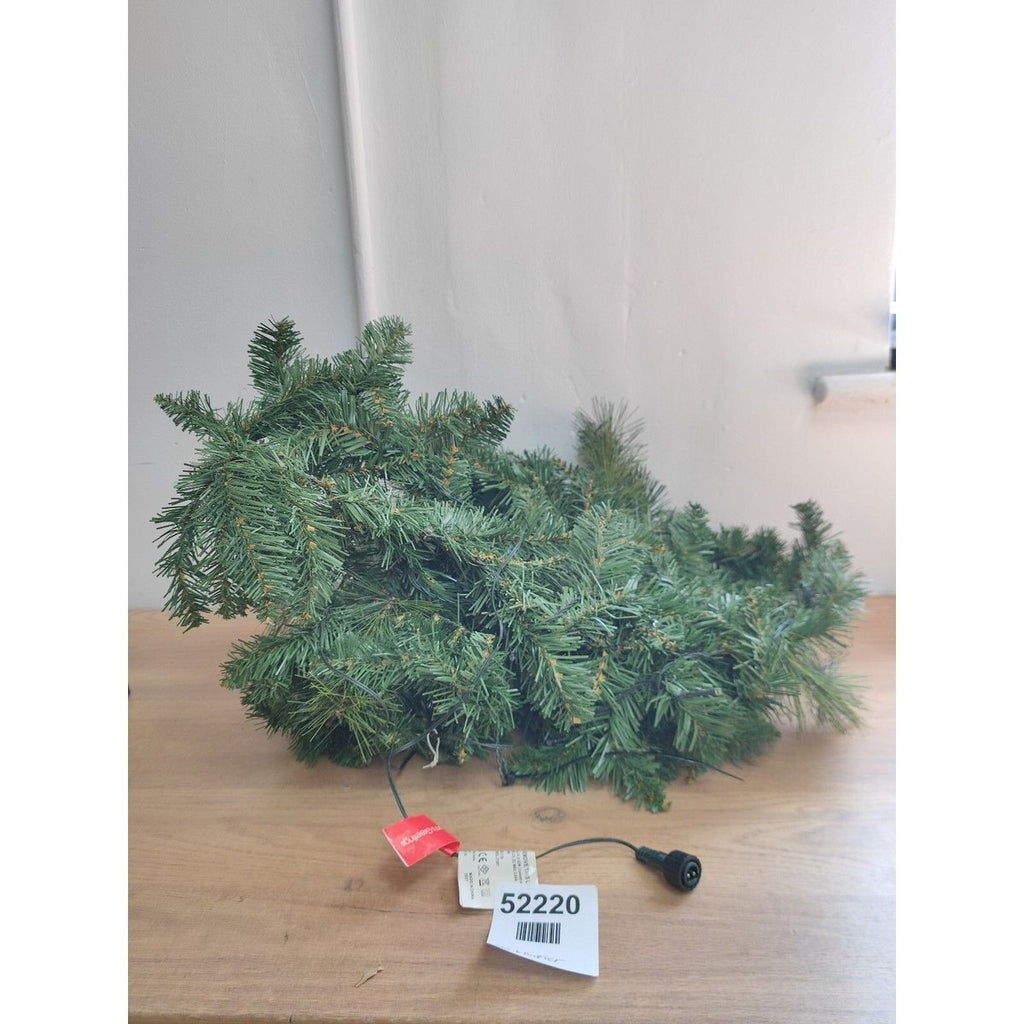 WeRChristmas Pre-Lit Long Garland with 52 LED Lights - Green (WRC3130) — Used
