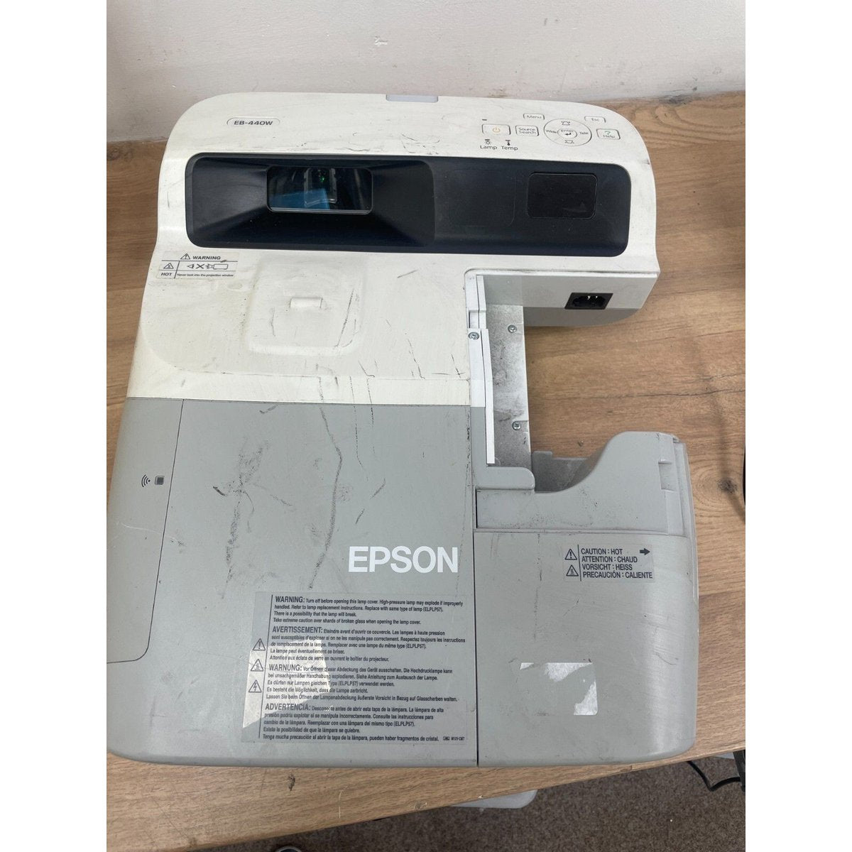Epson EB-455Wi White Short Range Projector up to 94 Inch Screen size with Mount