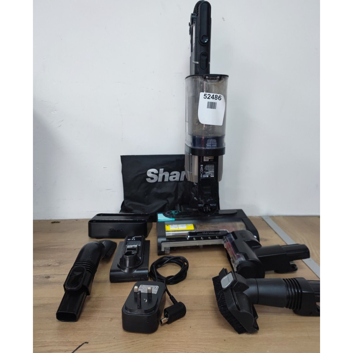 Shark Stratos Anti Hair Wrap Pet Cordless Vacuum - Grey (IZ420UKT)