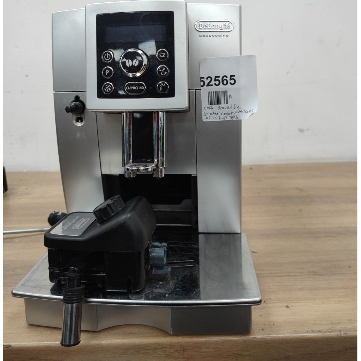 DeLonghi Bean to Cup Coffee Machine - Silver
