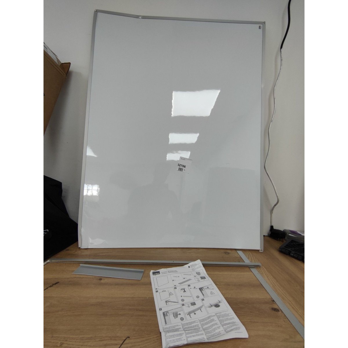 Nobo Classic Steel White / Notice Board Magnetic + Aluminium Frame