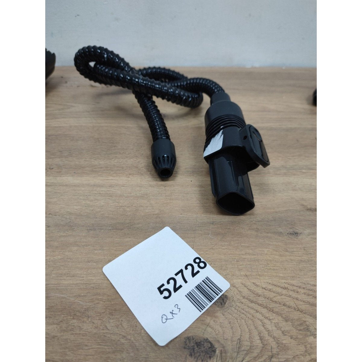 Shark Cordless - IZ390UKTQ 2 in 1 car cleaning attachments #B39
