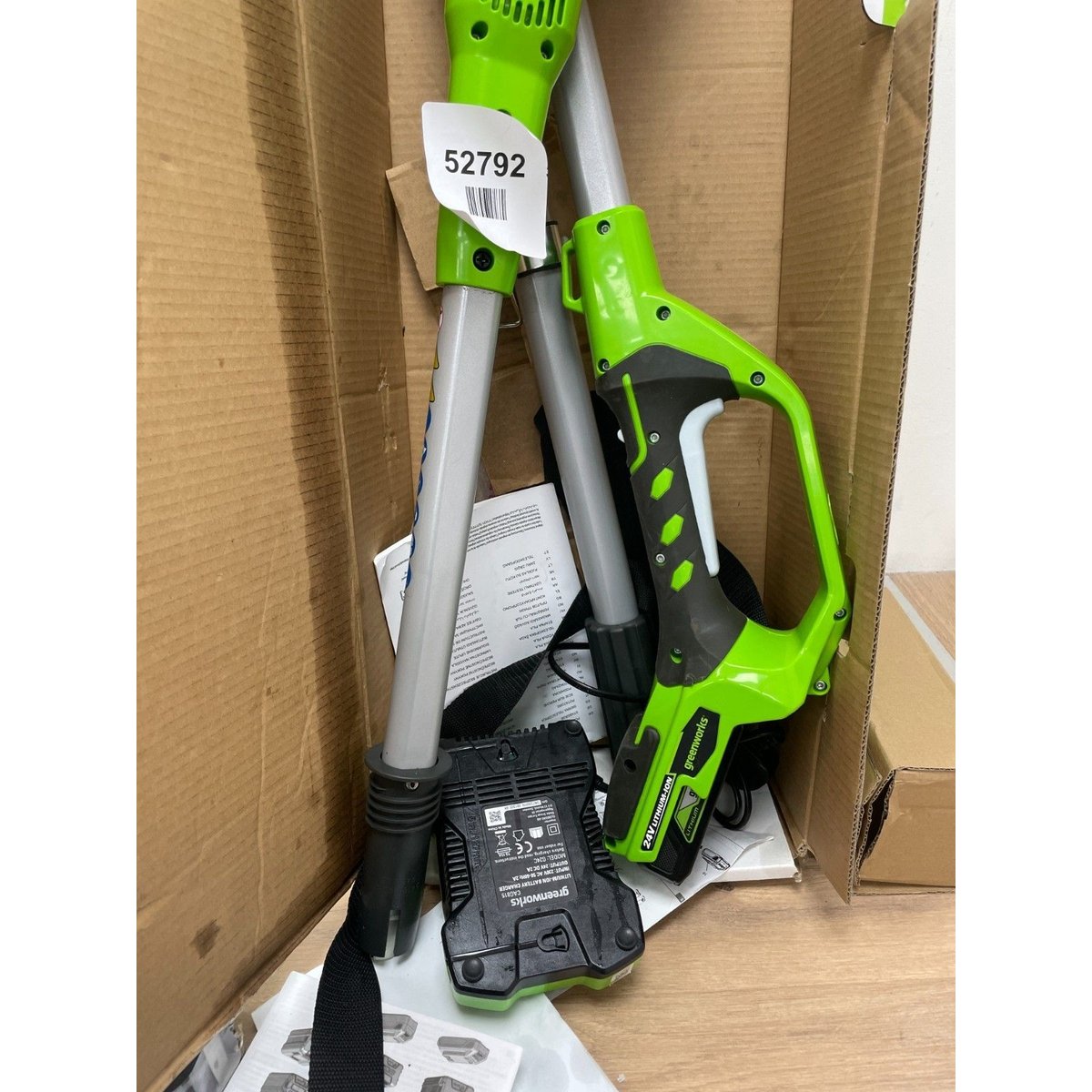 Greenworks Pole Saw with battery and charger
