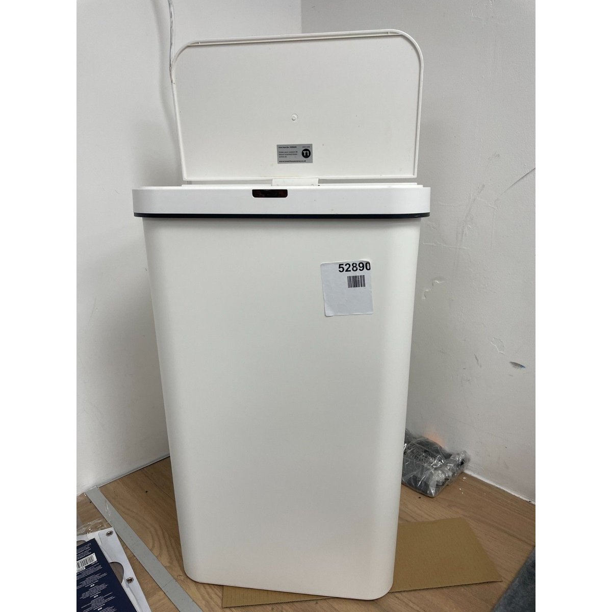 Tower T838005W 50L Sensor Bin - White