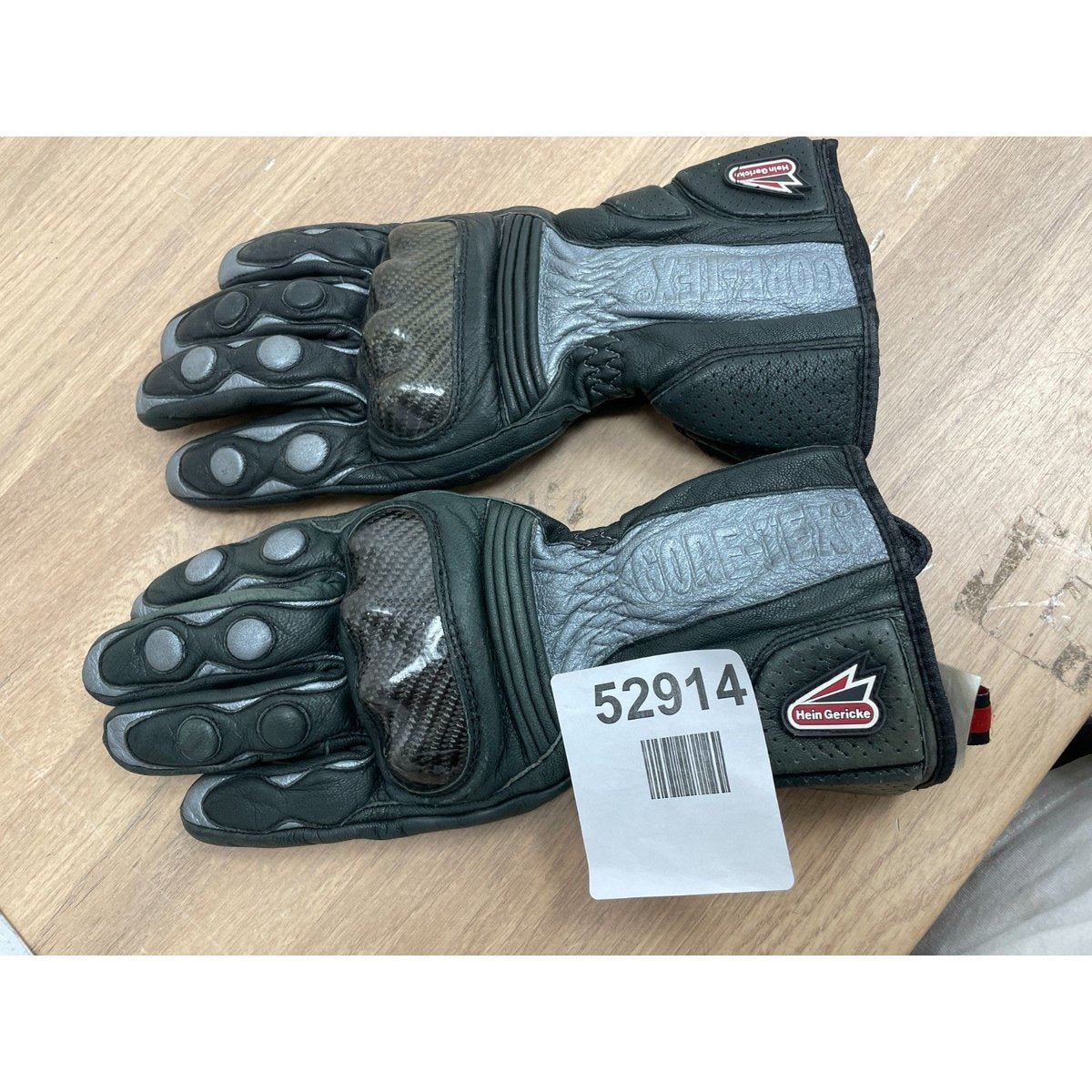 Gore-tex gloves XL