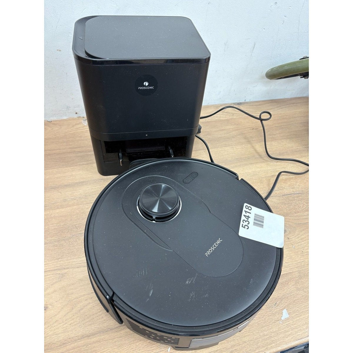 Proscenic Q8 Robot Vacuum Cleaner – Black