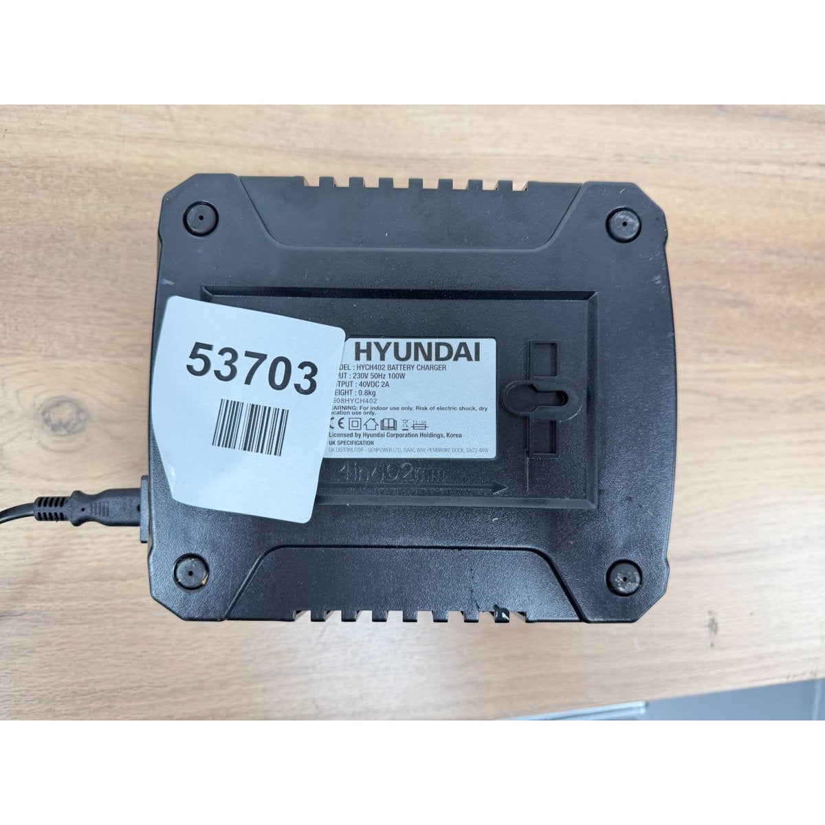 Hyundai HYBAT40Li25 Lithium-Ion Battery 40V 2.5Ah battery and charger