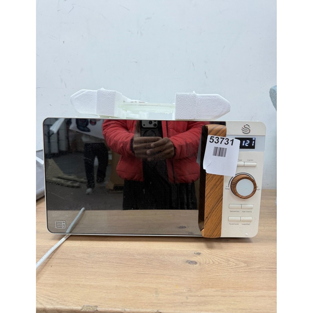 Swan 20L 800W Microwave - SM22036LWHTN - Not working