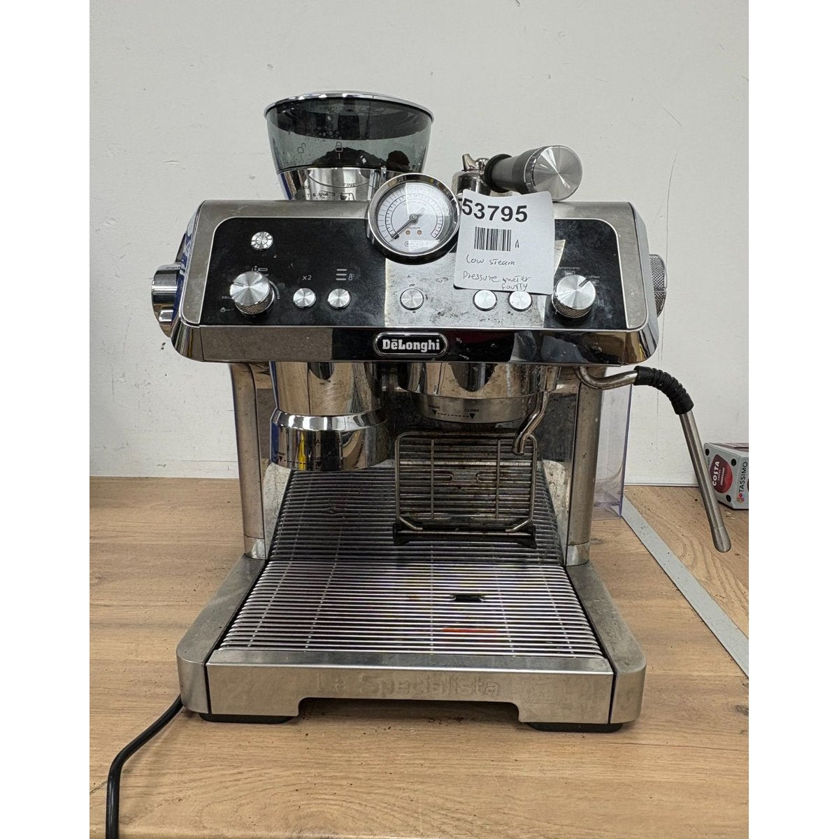 The De'Longhi La Specialista Espresso Coffee Machine