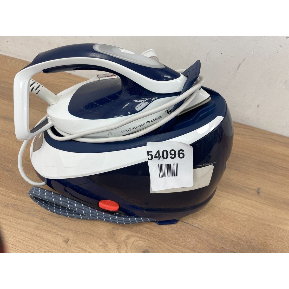 Tefal GV9221 Steam Generator Iron