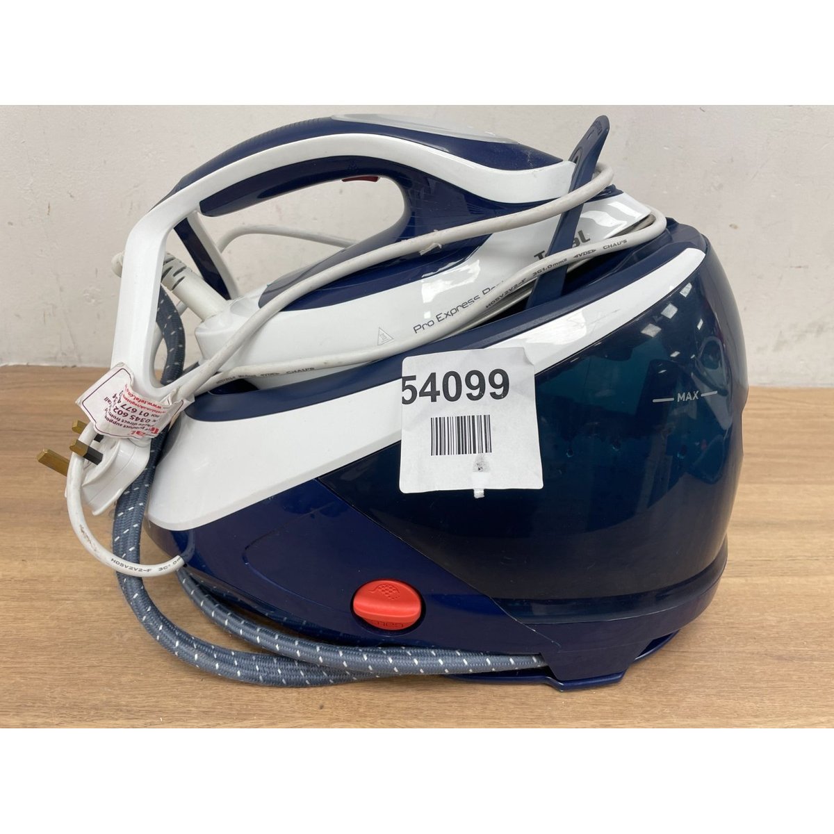 Tefal GV9221 Steam Generator Iron