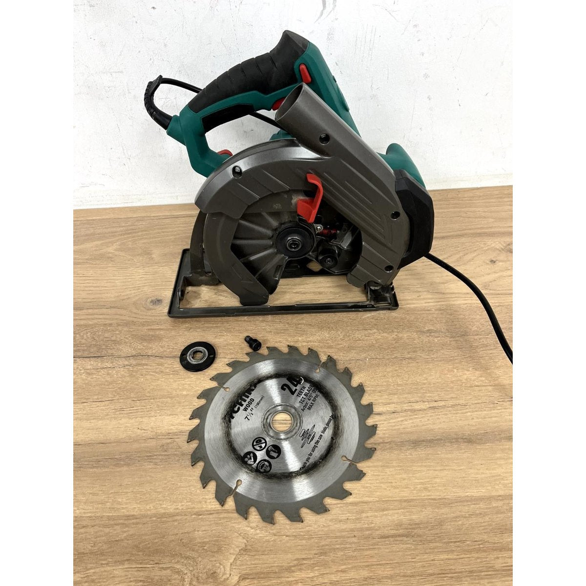Hychika CS-190C 1500w Corded Electric Circular Saw Home DIY Carpentry Power Tool