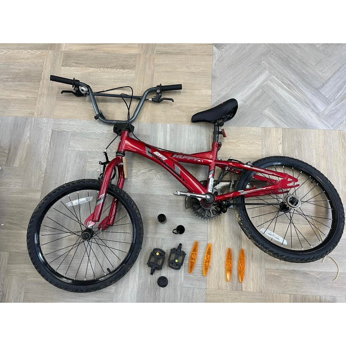 Huffy Ignyte Kids BMX Style Bike 20'' Red Ages 6-9 - Read Description