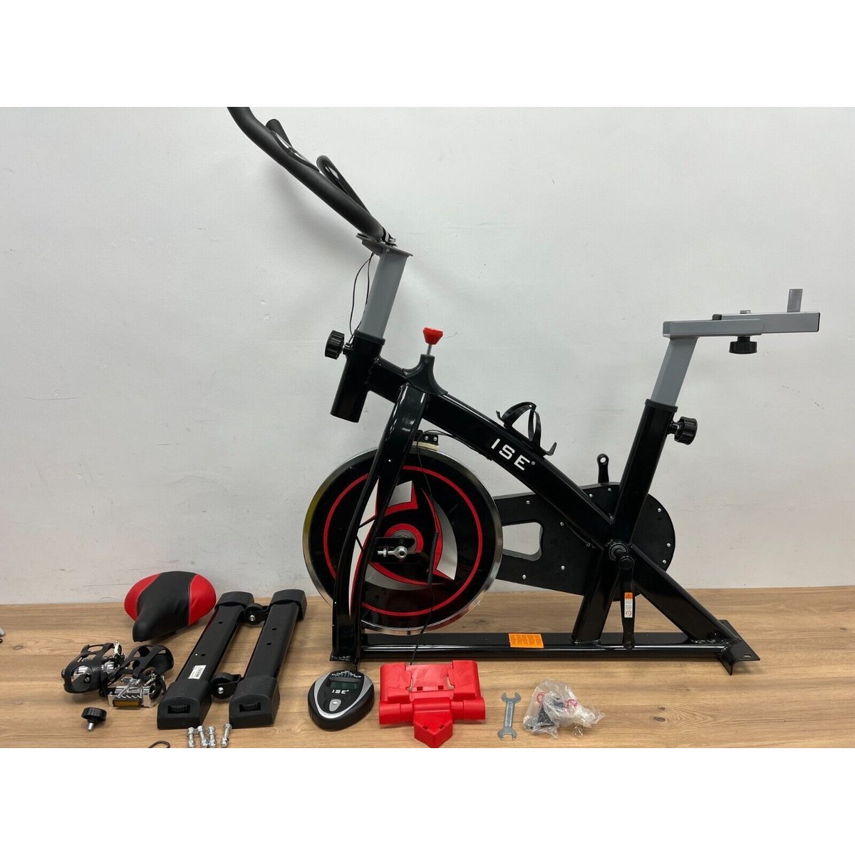 ISE SY 7802  Indoor Cycling Exercise Bike.