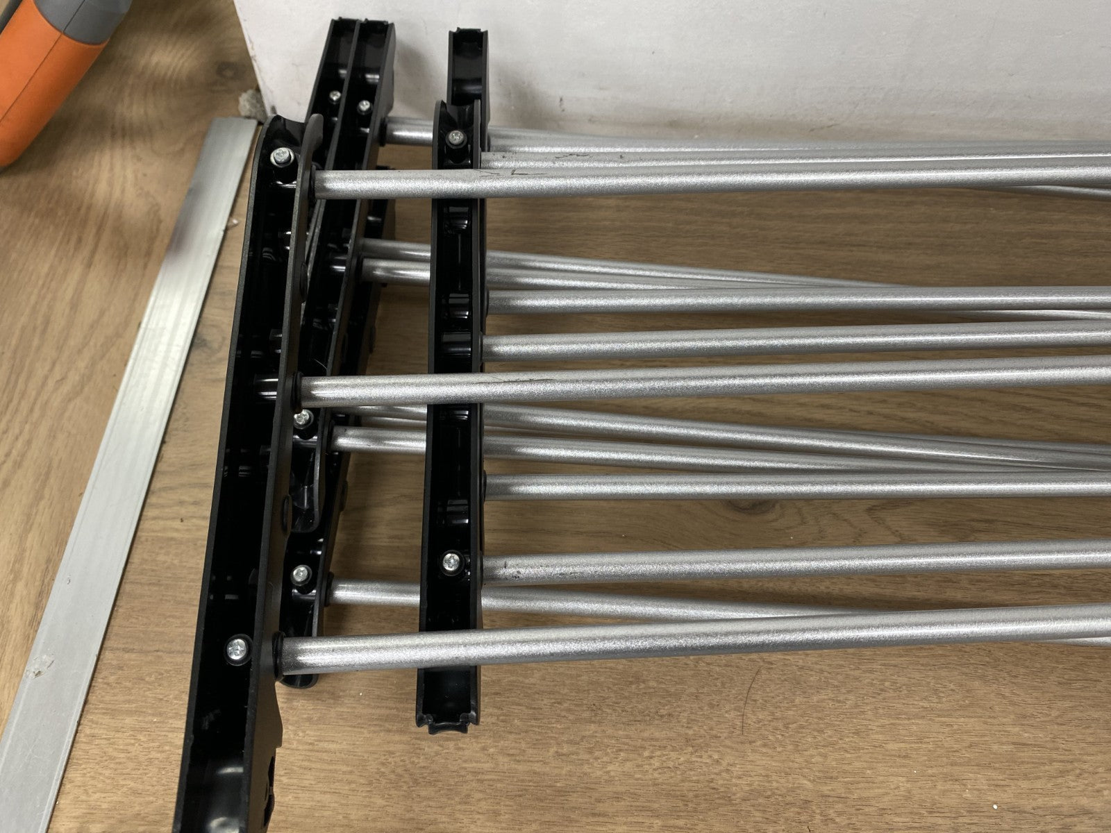 Kitchen Move BAT-IH1903 ULTIMA 25 m Modular Clothes Airer- Missing parts