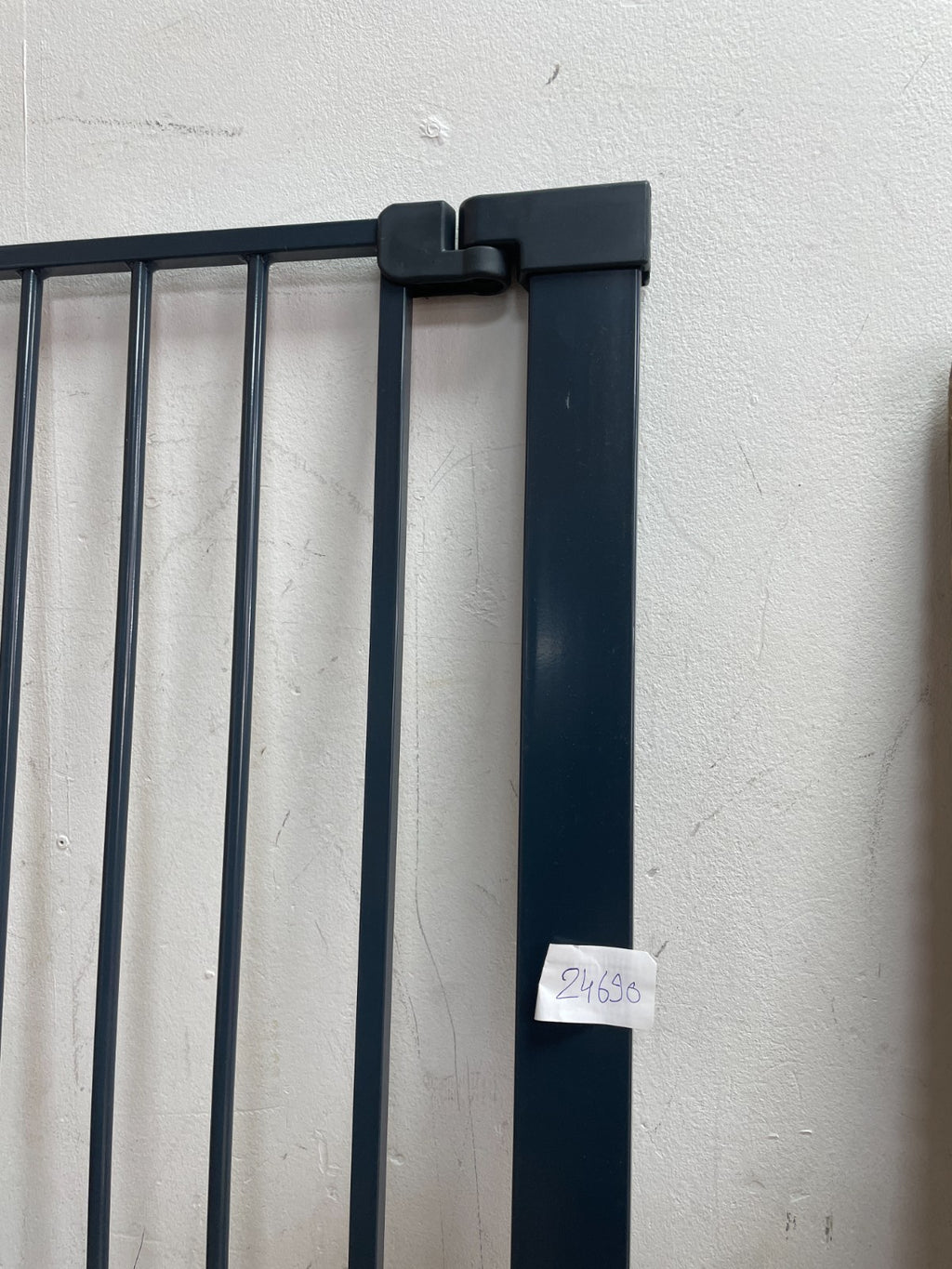 Safety 1st Easy Close Metal Gate, Baby Stair Gate Pressure Fit, 73-80cm (max. 10 — New (other) (photo 4)