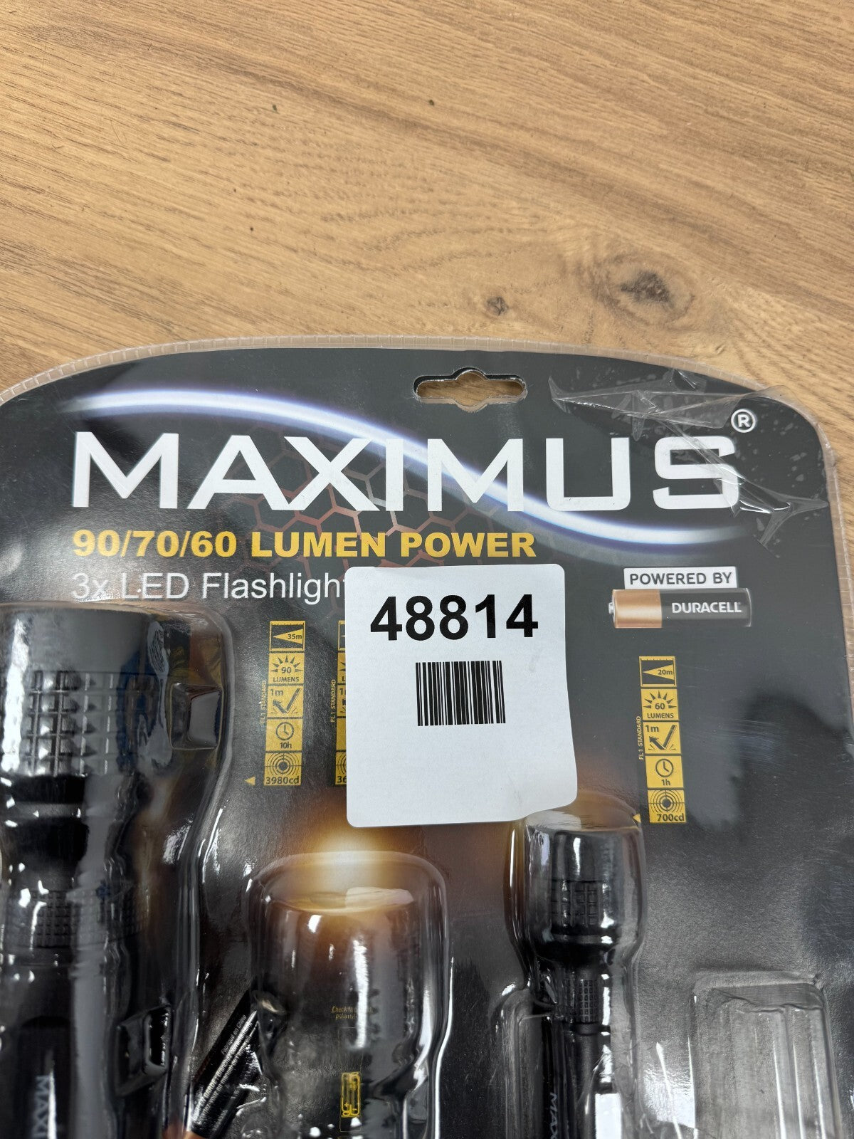 Maximus Black LED Battery-powered Torch