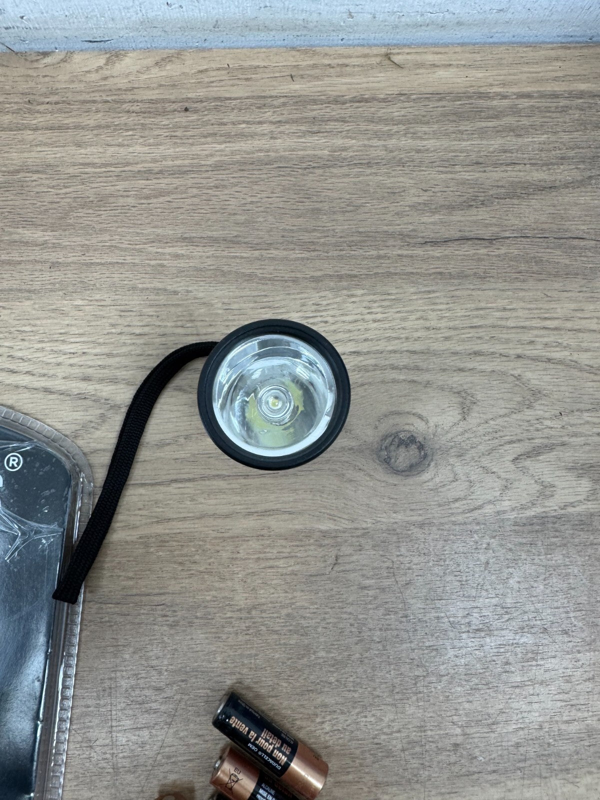 Maximus Black LED Battery-powered Torch