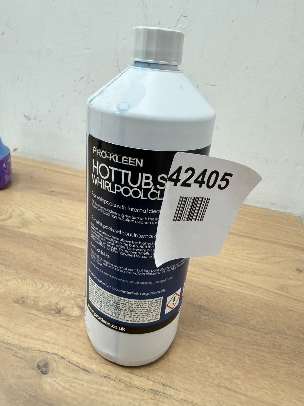 Pro-Kleen Hot Tub, Spa and Whirlpool Cleaner 1L - Hygienic, Long-Lasting, Easy t