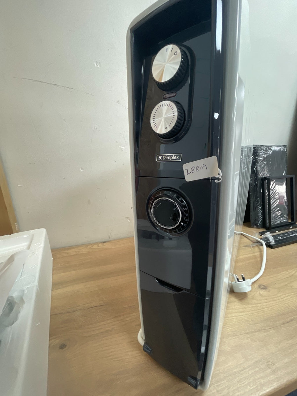 Dimplex FutuRad 3kW Oil Free Radiator w/ 24hr Mechanical Timer FUTM3TSTI Heater