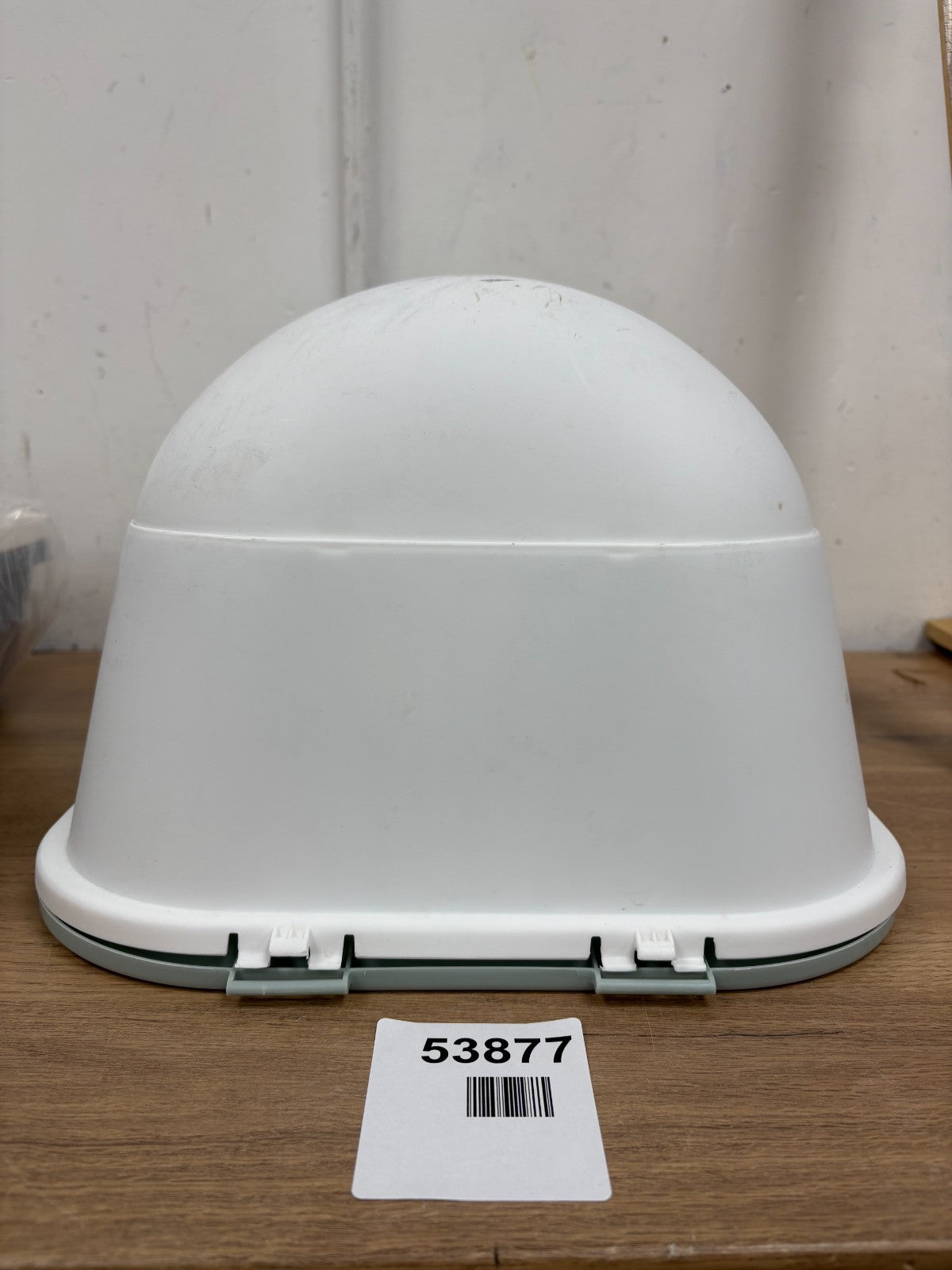 cat litter box