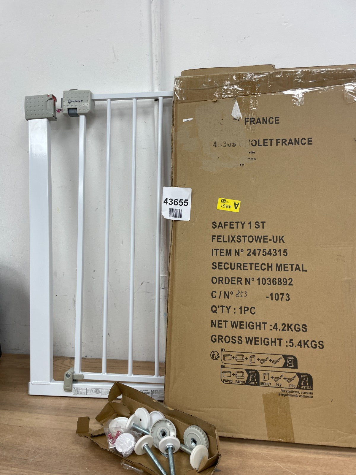 Safety 1St Securetech Metal Gate, Pressure Fit Safety Gate — New (other) (photo 6)
