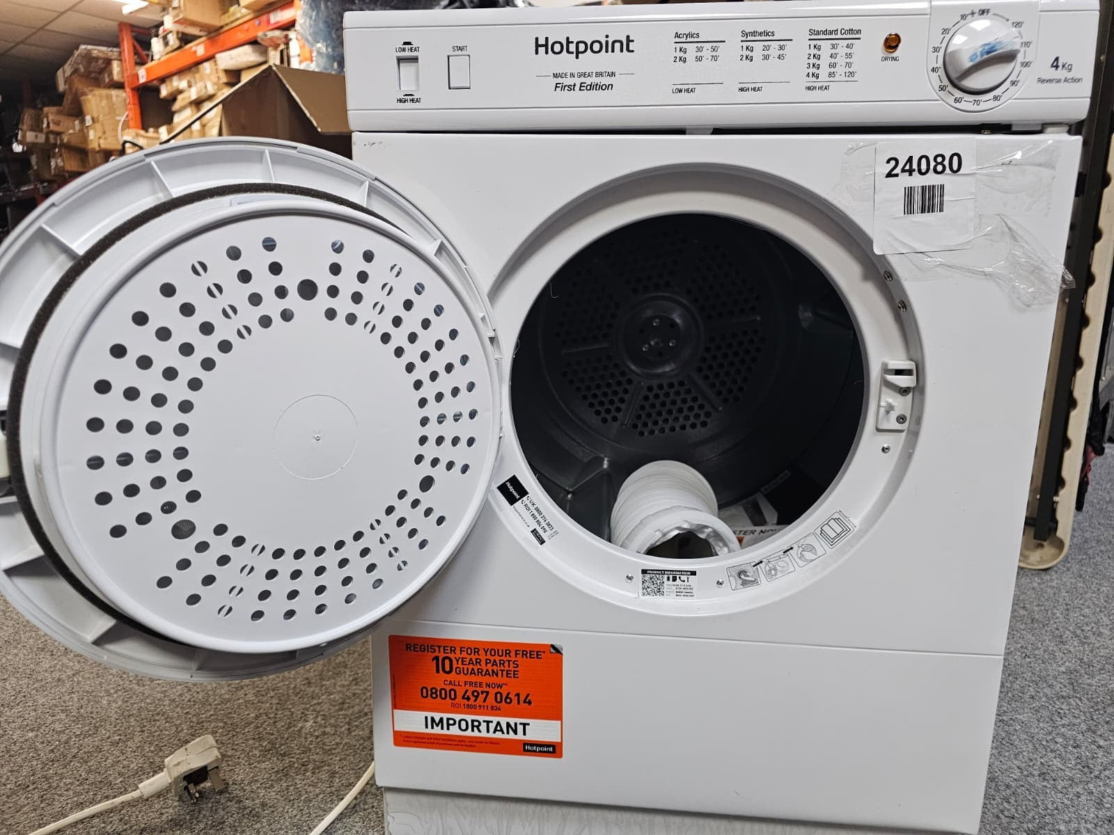 Hotpoint NV4D01P 4kg Freestanding Front Vented Tumble Dryer - Minor dents — New (other) (photo 4)