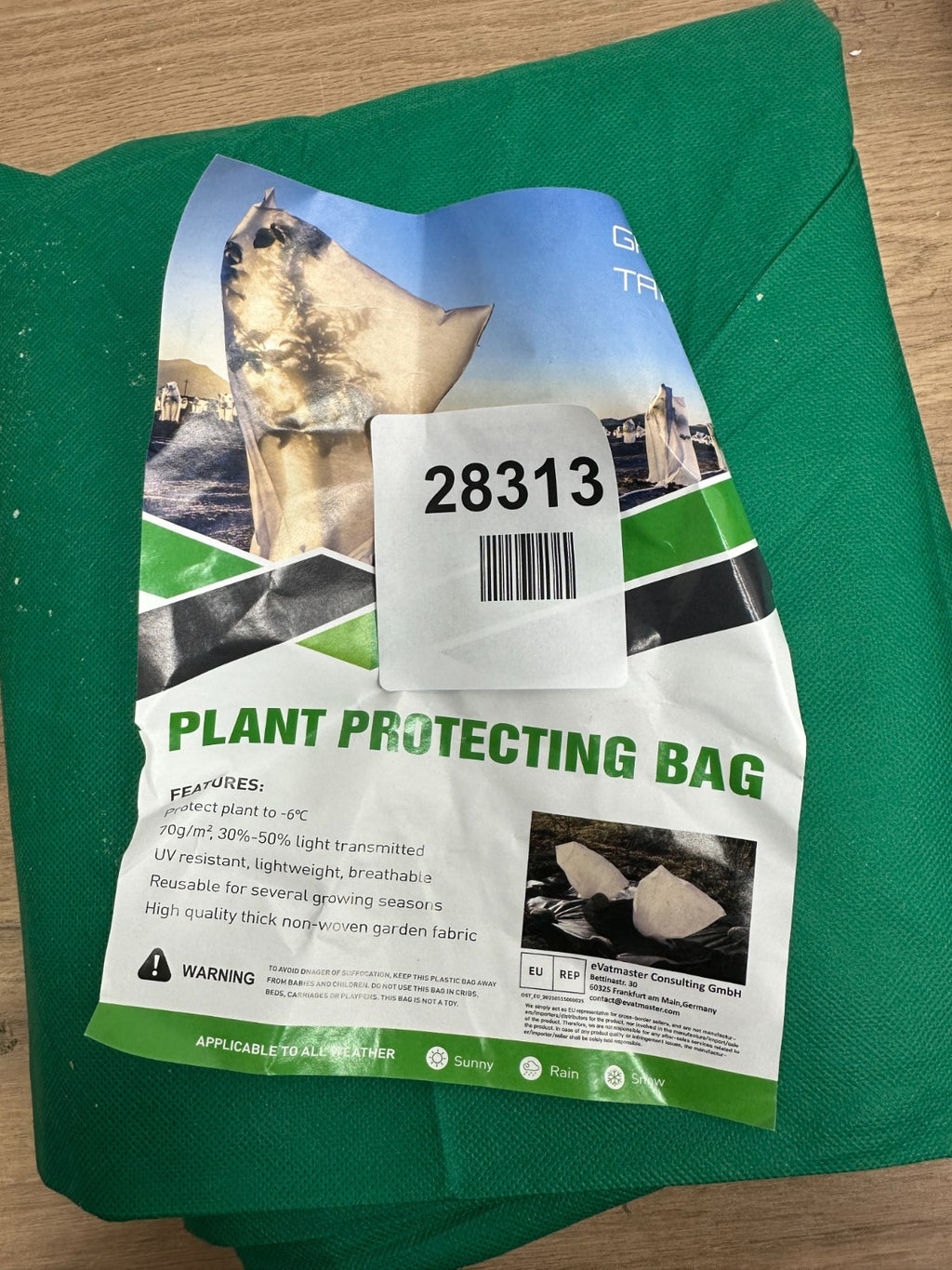 Plant protecting bag