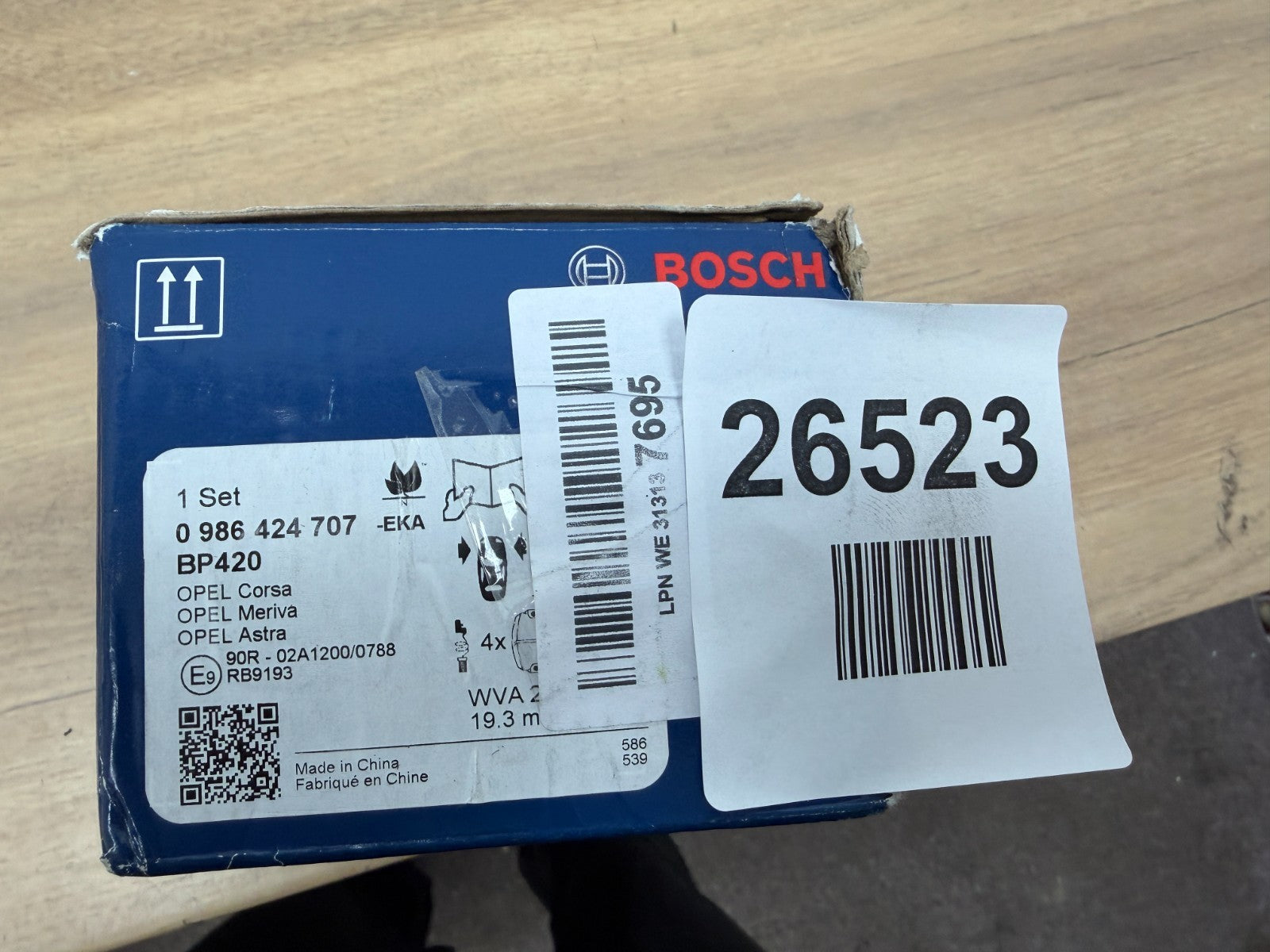 Bosch 0986424707 Brake Pad Set