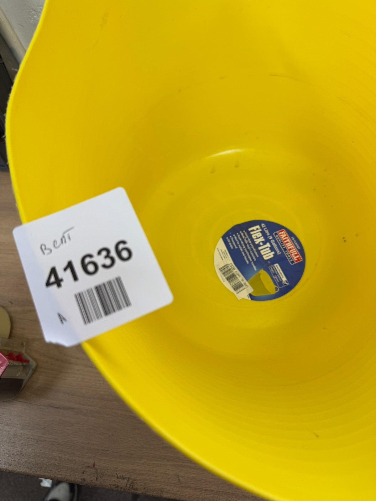 Lightweight 42 Litre Yellow Flex Tub with Heavy-Duty Handles for Easy Transport