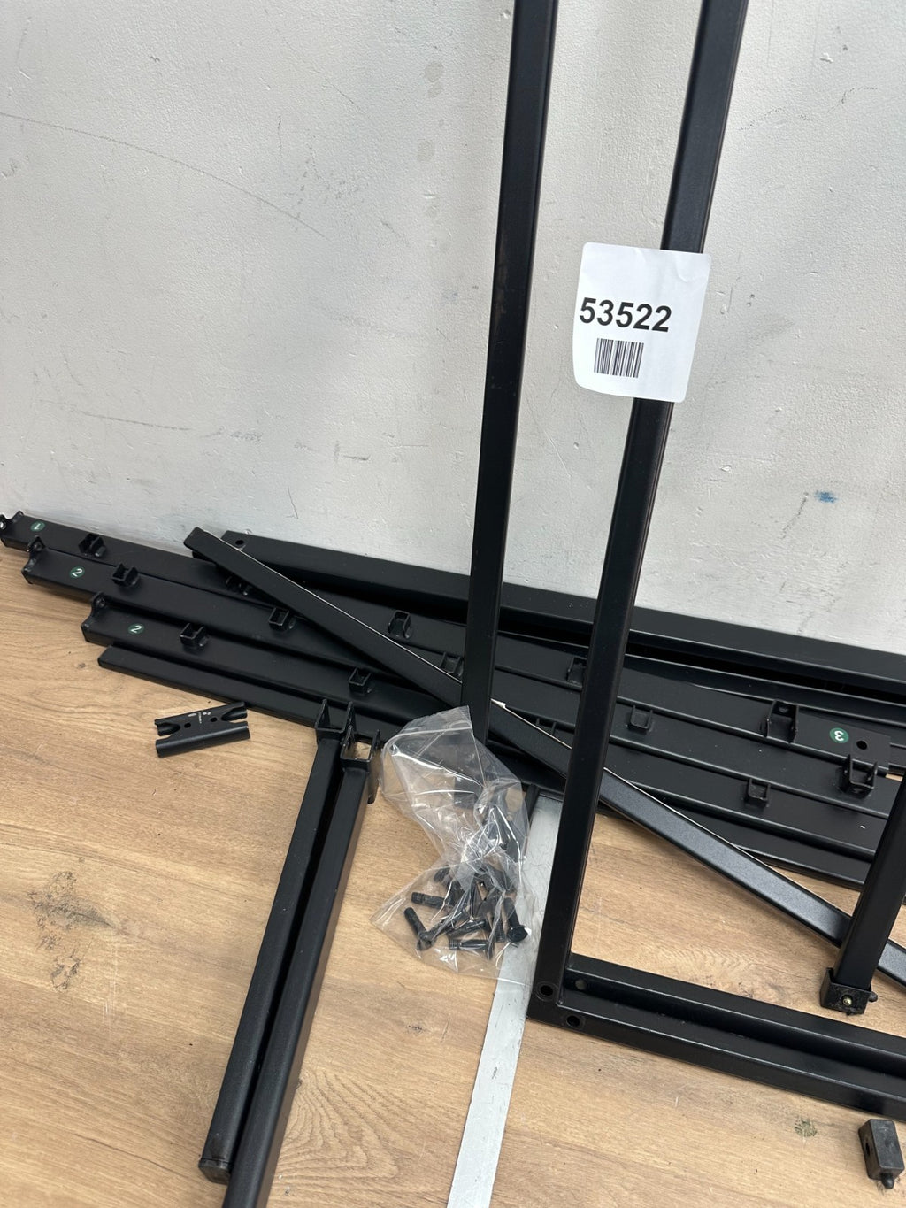 Zinus Elias Classic 3ft Single Metal Bed Frame (90 x 190 cm)-Pictured items only — Used (photo 3)