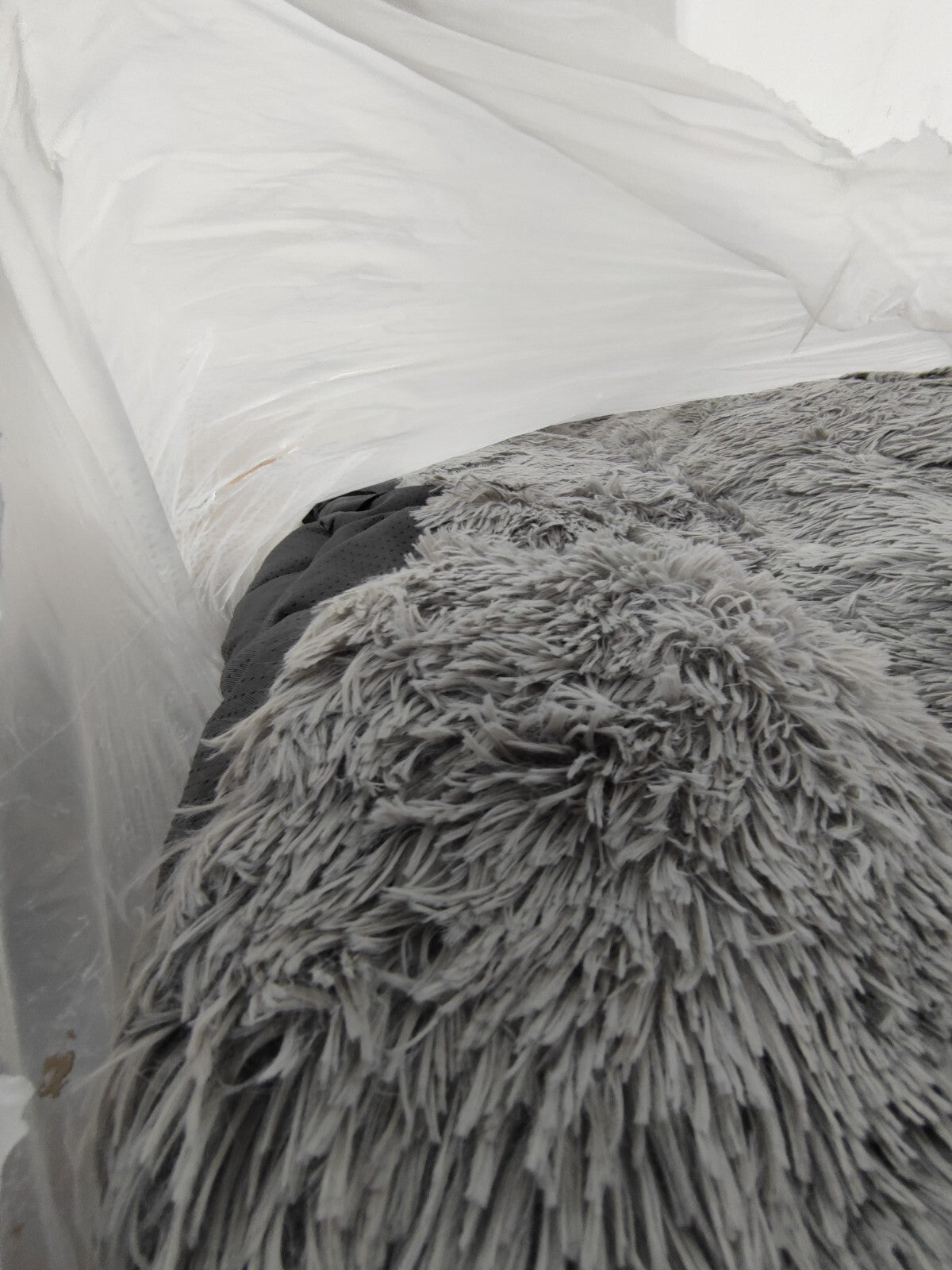 Shag Fur Donut Dog Bed, Washable, Non - Slip, Faux Fur