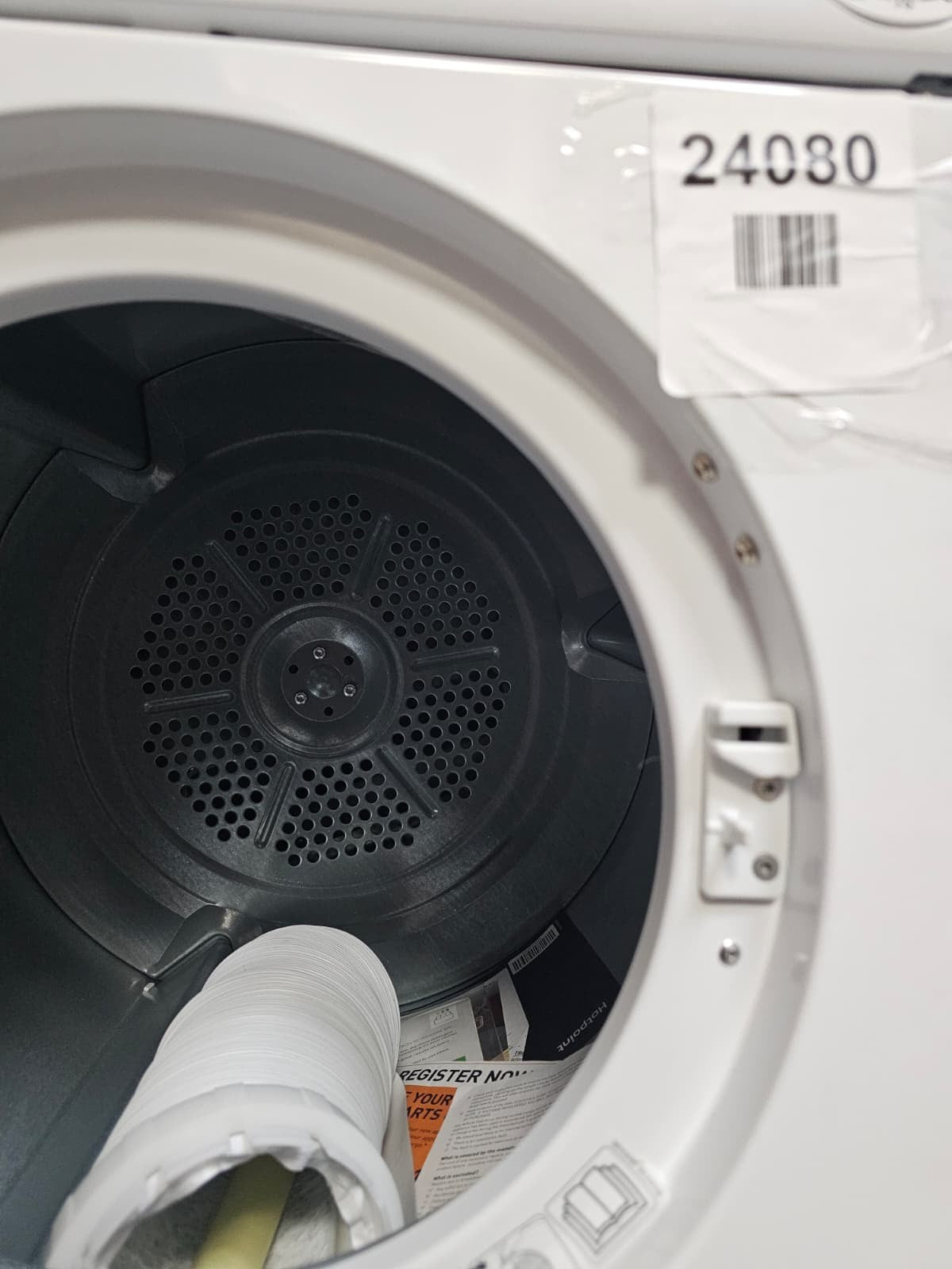 Hotpoint NV4D01P 4kg Freestanding Front Vented Tumble Dryer - Minor dents — New (other) (photo 2)
