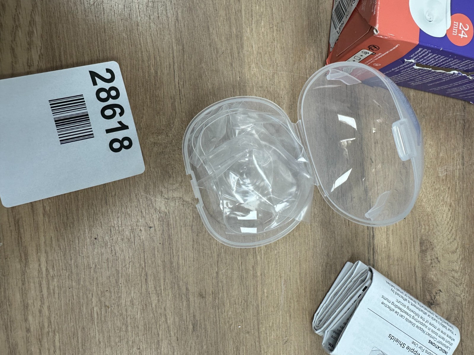 Lansinoh Contact Nipple Shields for Breastfeeding with Case - 2 Pack (24Mm)