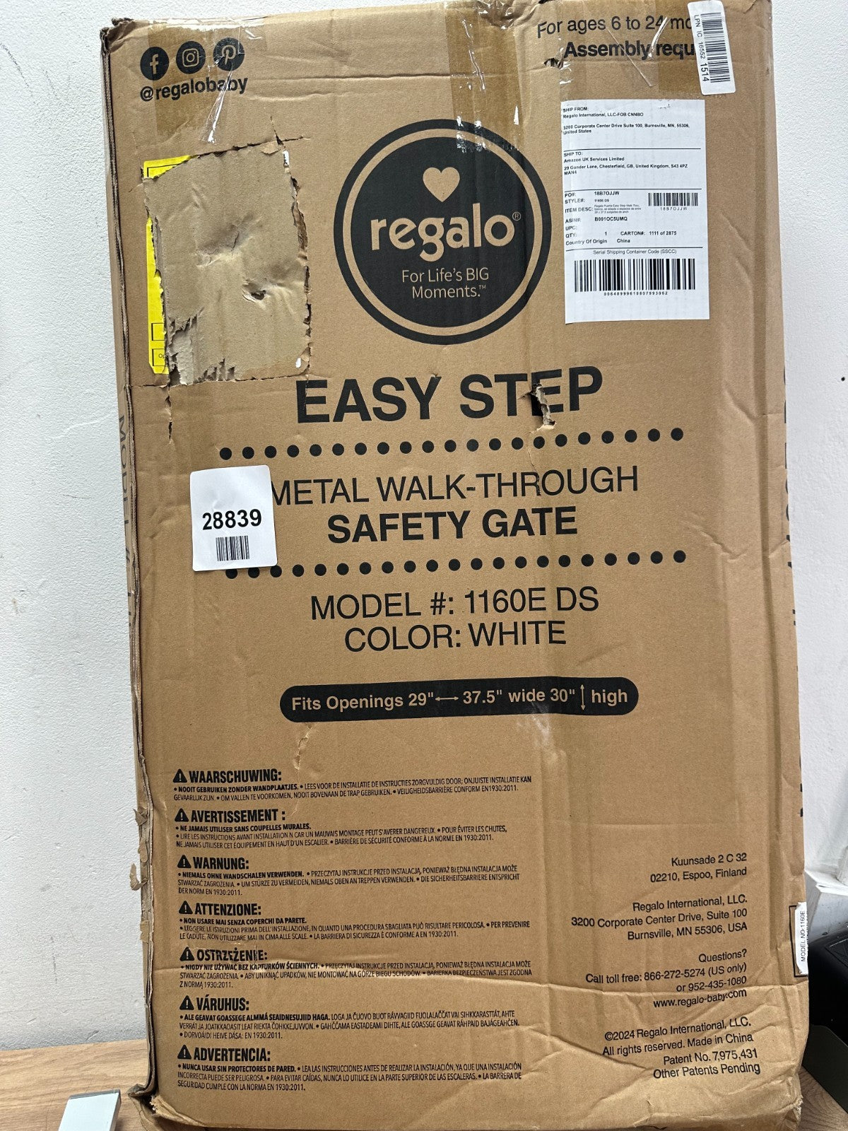 Regalo Easy Step Metal Walk-Through Safety Gate 1160E DS – White – Fits 29″–37.5