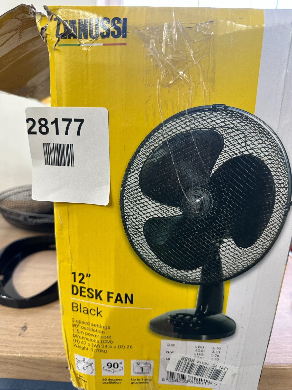 Zanussi ZNPDF1221B-AZ - 3 Speed Black Oscillating & told head Fan