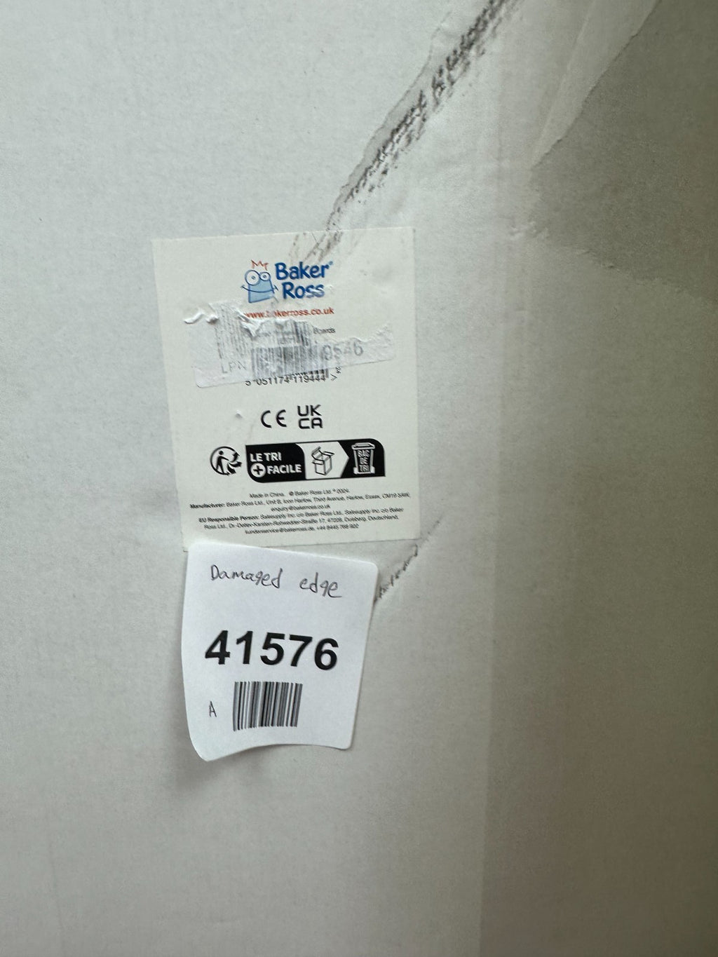Baker Ross EK710 Tri Fold Display Boards - Pack of 4, 122 x 91cm- damaged sheets — New (other) (photo 4)