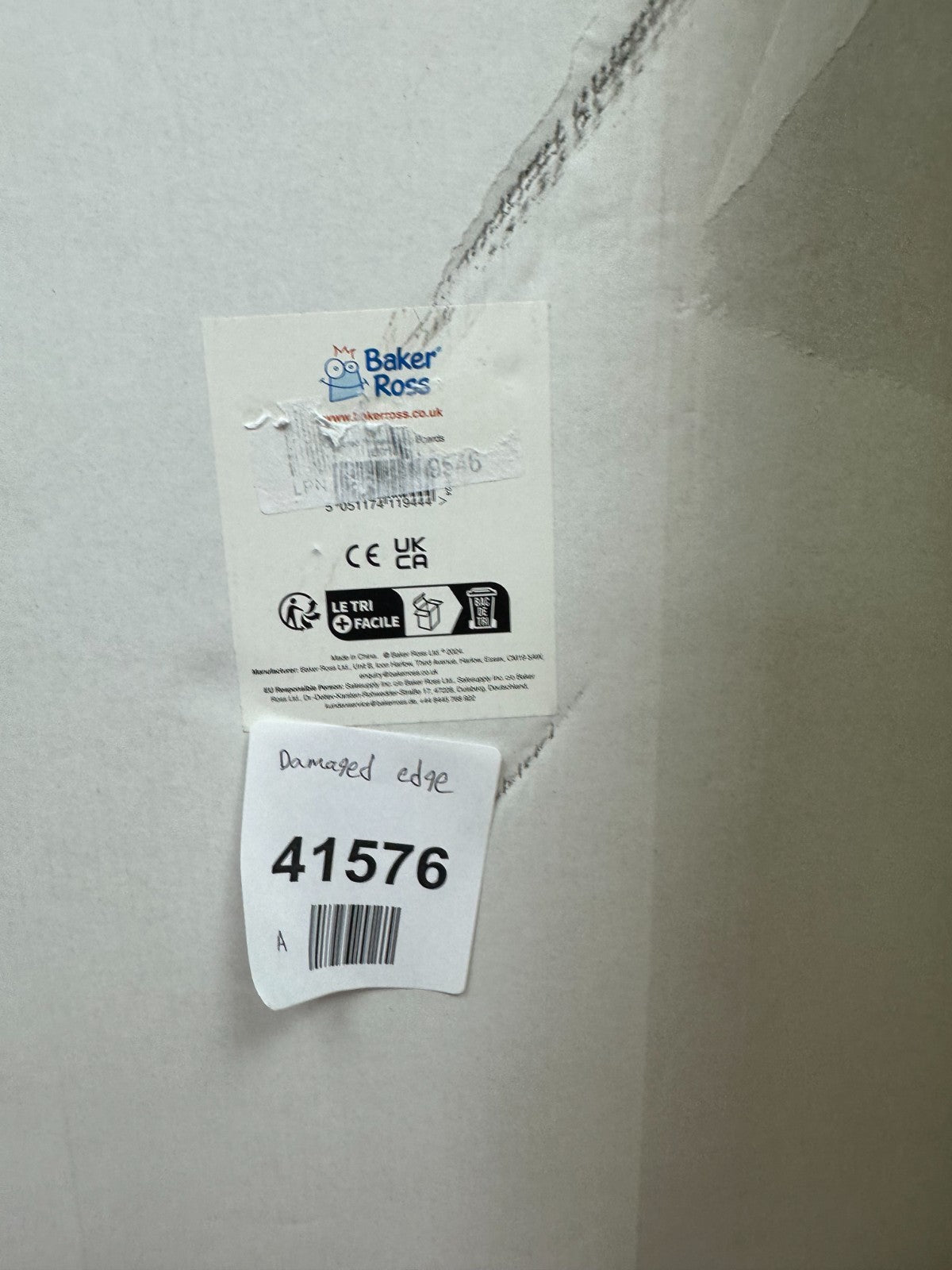 Baker Ross EK710 Tri Fold Display Boards - Pack of 4, 122 x 91cm- damaged sheets — New (other) (photo 4)