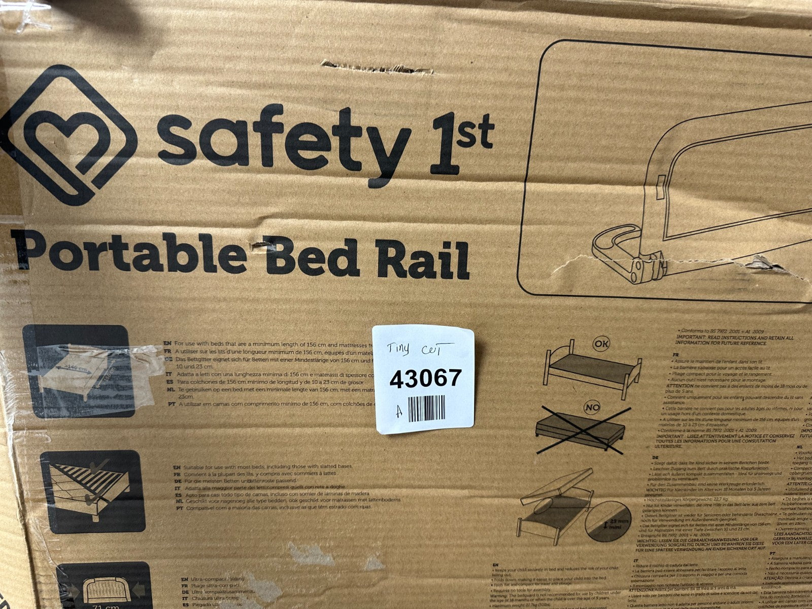 Safety 1st Extra Large Bed Rail- Tiny cut