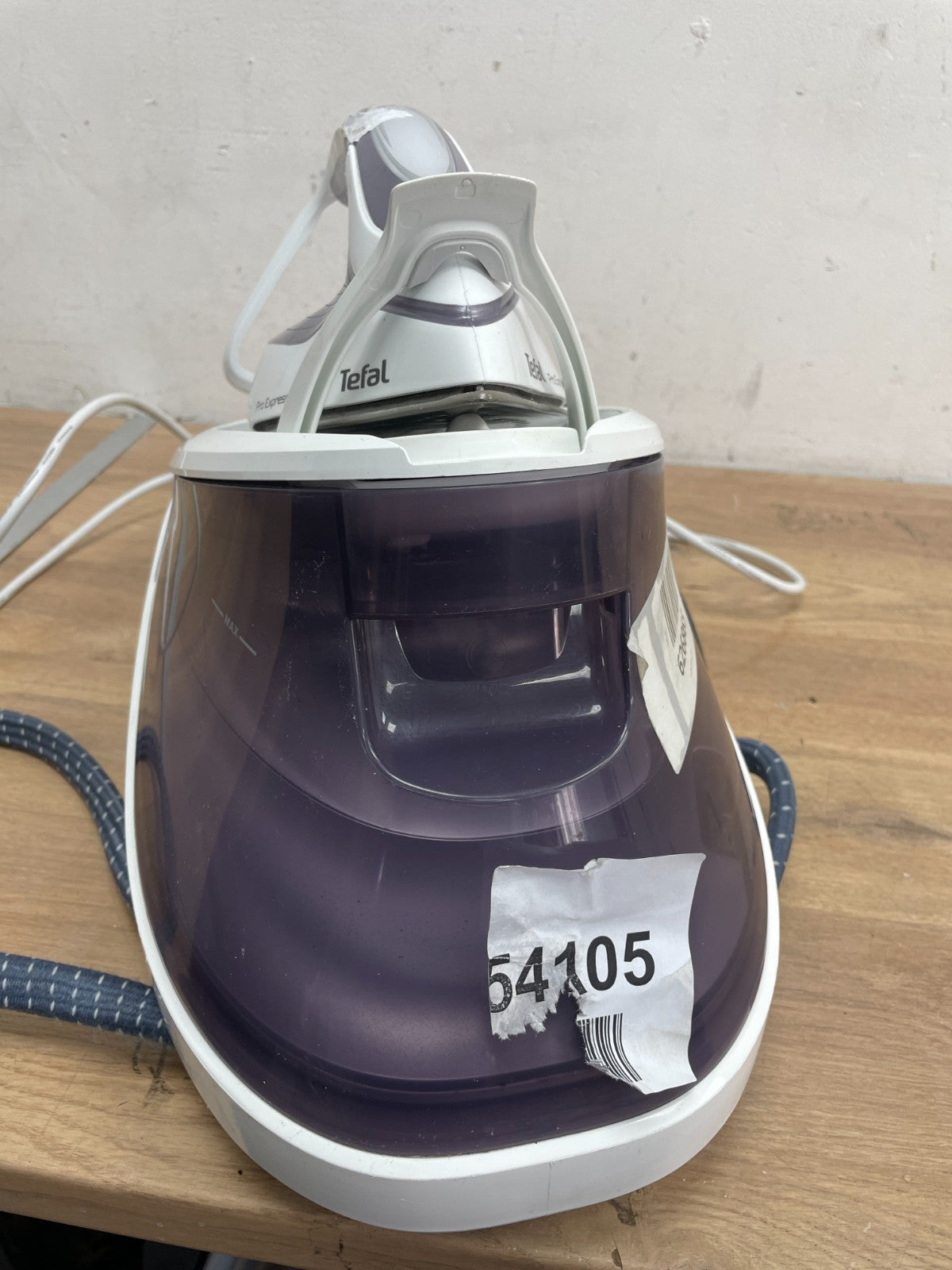 Tefal GV9713 Pro Express Ultimate II Corded 1.2L Steam Generator Iron — Used (photo 2)