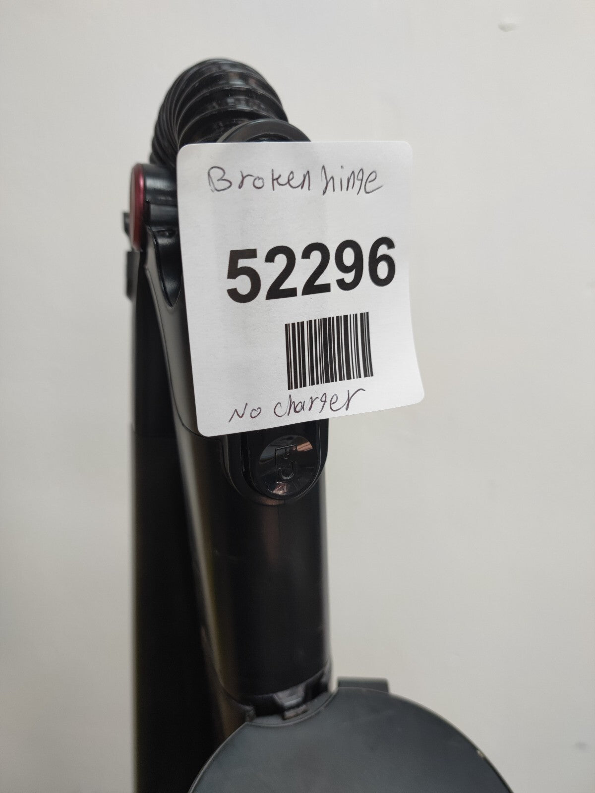 Shark IZ300UK Black Stick Vacuum Cleaner