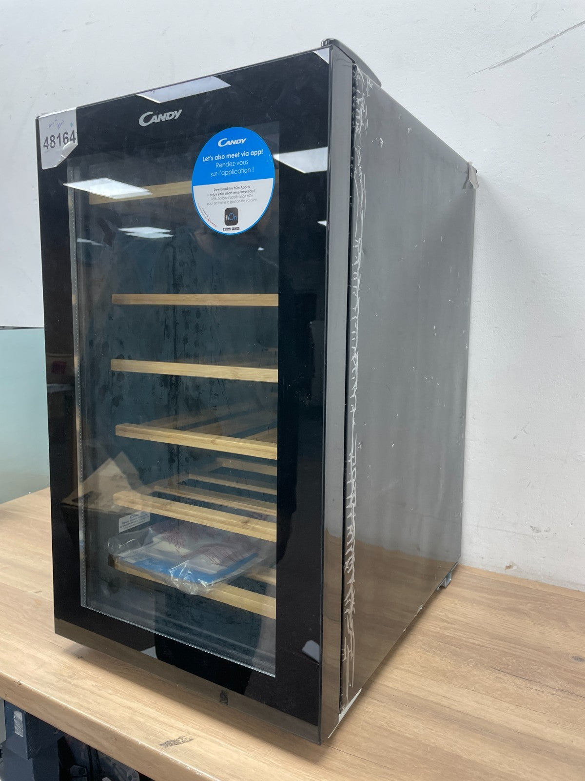 CANDY CWC021MKN - 21 Bottle Wine Cooler - Freestanding
